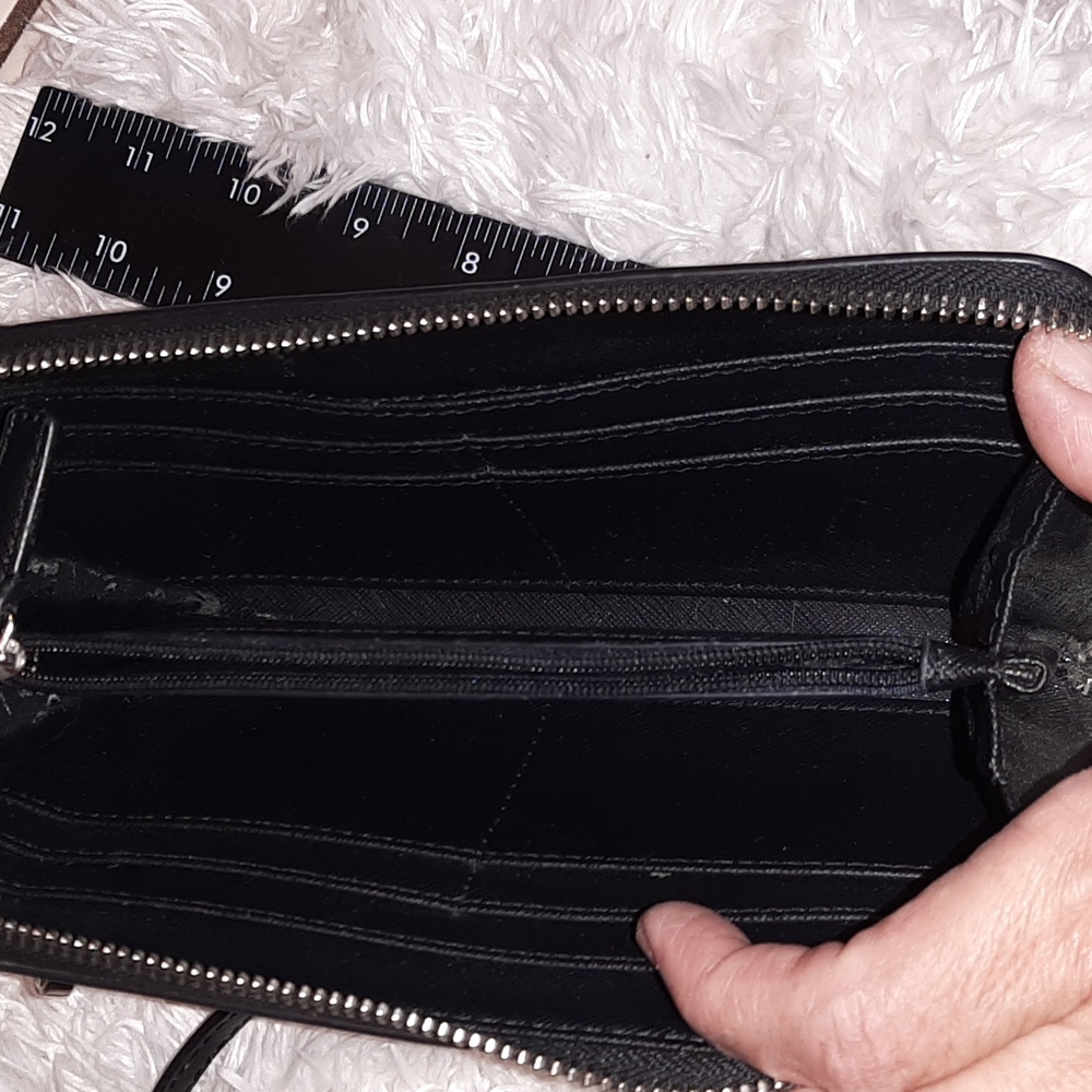 Karl Lagerfeld Paris Wallet Crossbody, preloved - Picture 11 of 15